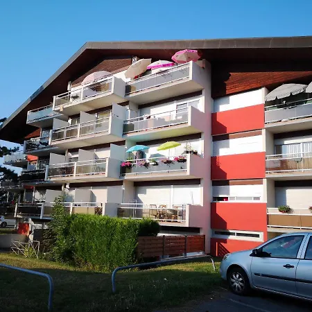 Leman Holidays - Le Blue Sky 아파트